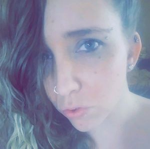 Meet your Posher, Brianna